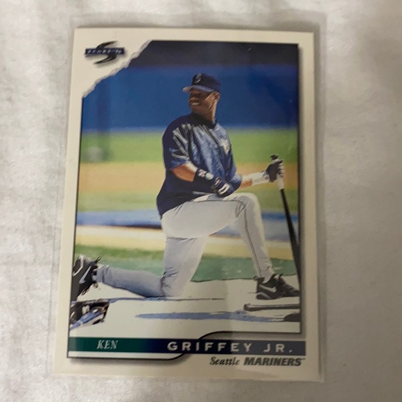 1996 Score Pinnacle Ken Griffey Jr HOF in great condition - Picture 1 of 2
